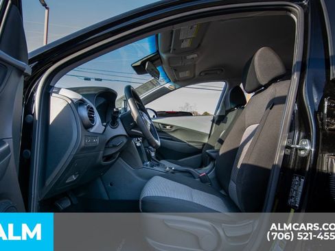 Used 2021 Hyundai Kona SEL w/ Cargo Package image 9