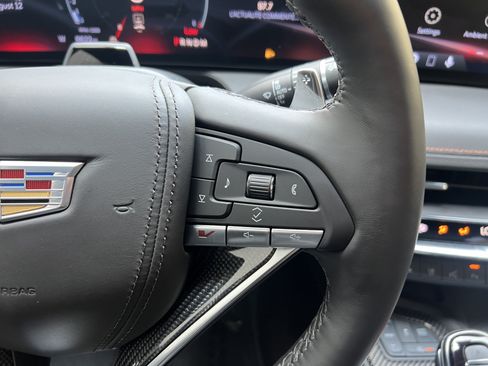 Used 2025 Cadillac CT5 V w/ Technology Package AWD/4WD image 29