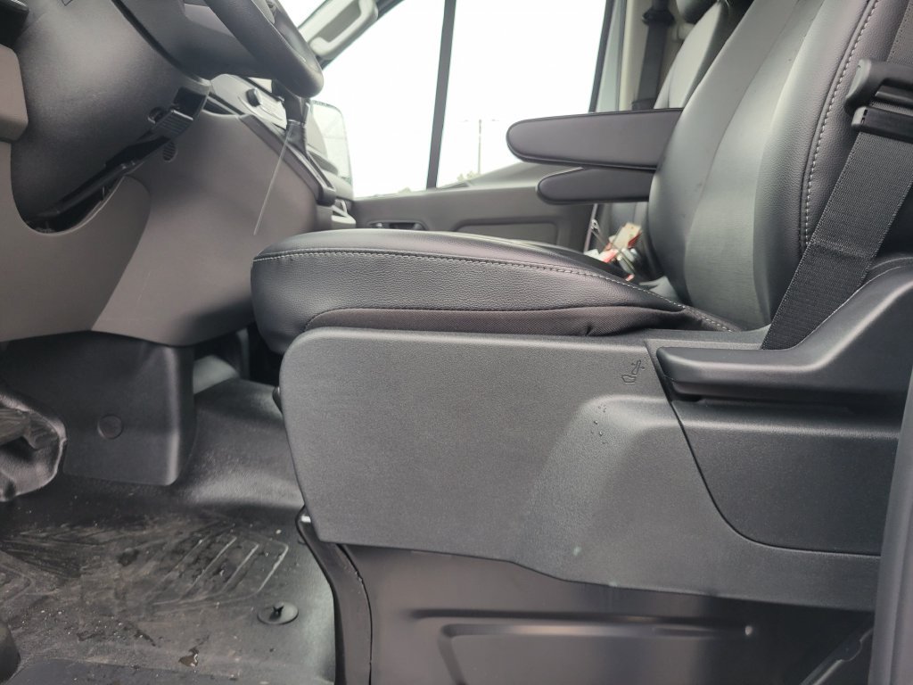 New 2027 Ford Transit 150 Low Roof RWD image 23