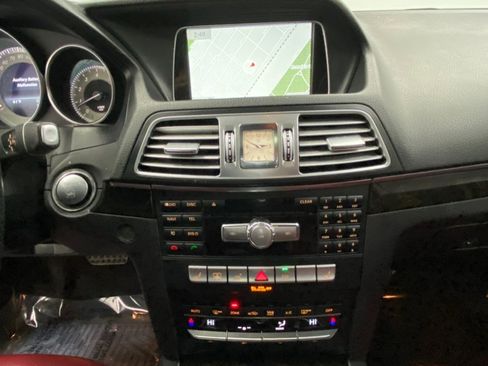 Used 2015 Mercedes-Benz E 400 2dr Cpe E 400 4MATIC image 29