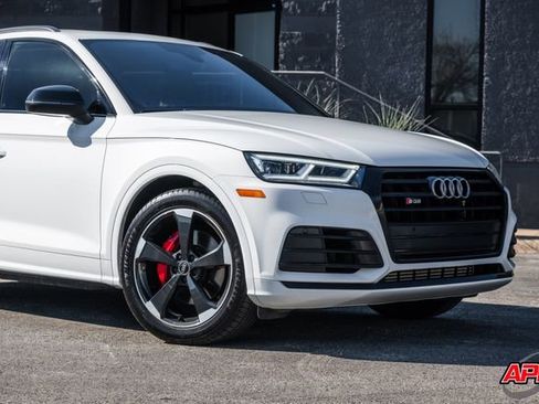 Used 2020 Audi SQ5 Premium Plus w/ Premium Plus Package image 40