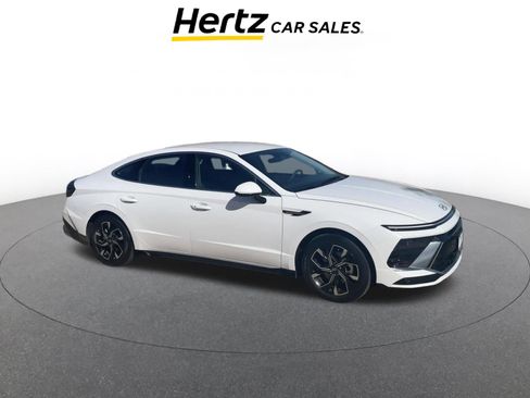 Used 2025 Hyundai Sonata SEL image 1