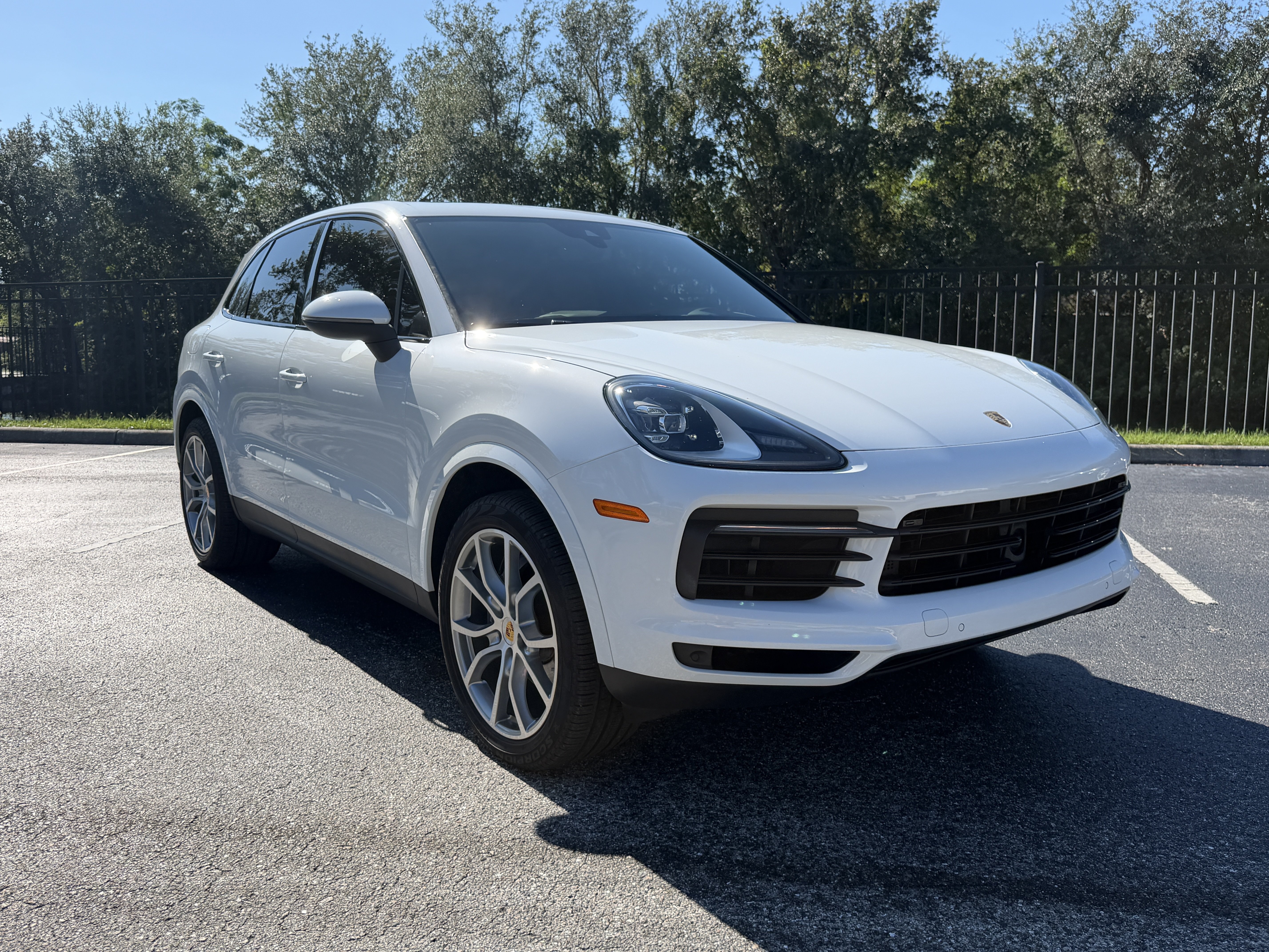Used 2019 Porsche Cayenne AWD/4WD image 8