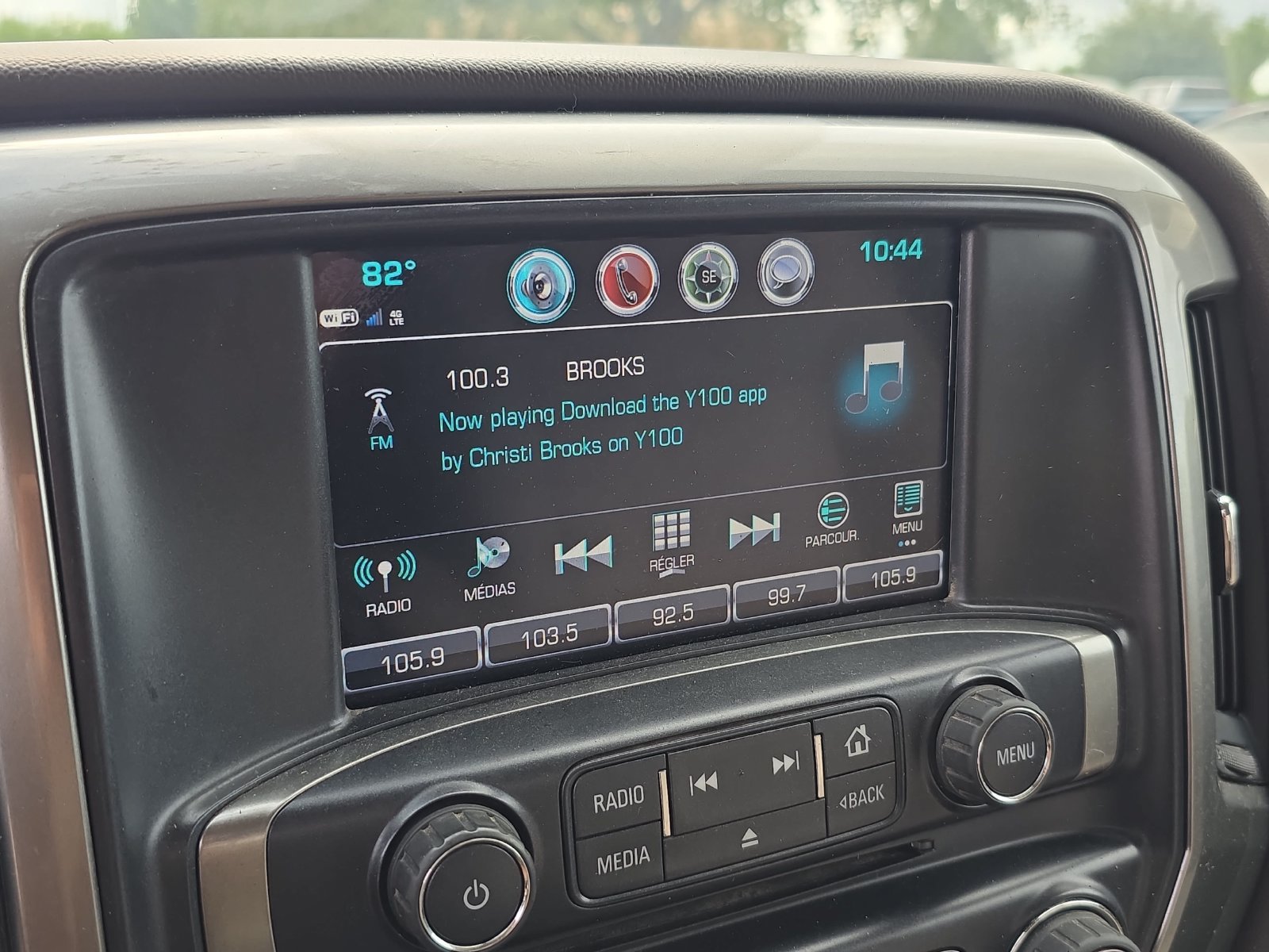 Used 2018 Chevrolet Silverado 1500 LT w/ Texas Edition RWD image 19