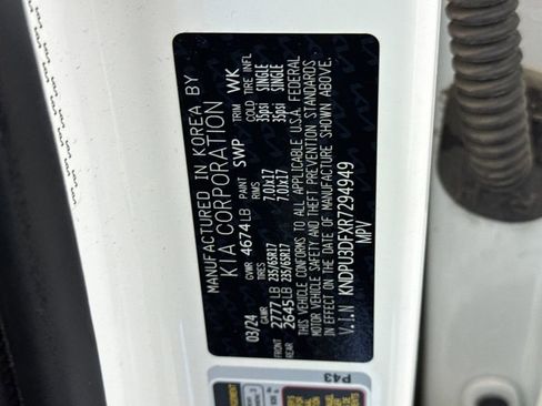 Used 2024 Kia Sportage LX image 27