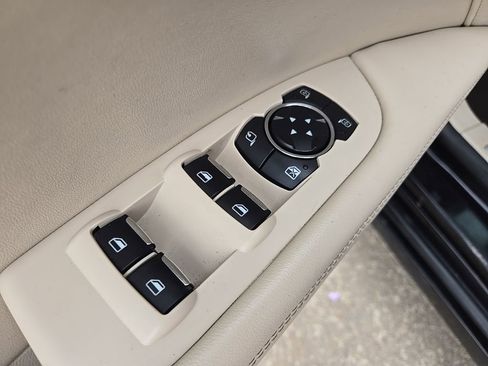 Used 2020 Lincoln MKZ AWD w/ Convenience Package image 31