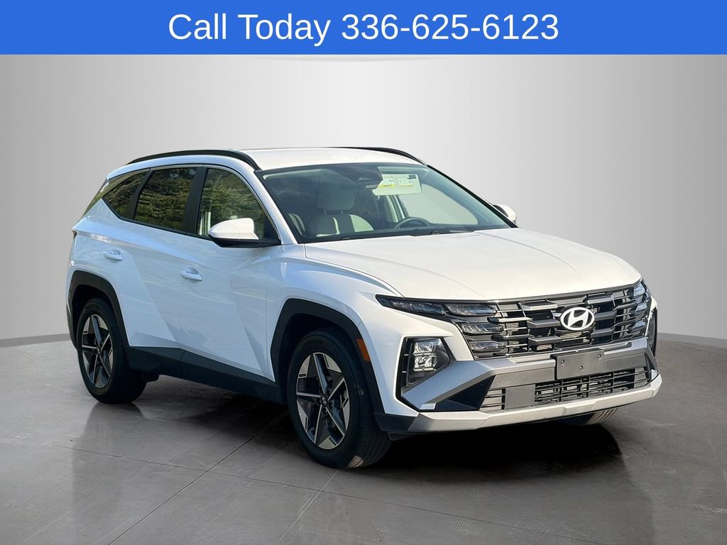 Used 2025 Hyundai Tucson SEL FWD image 7