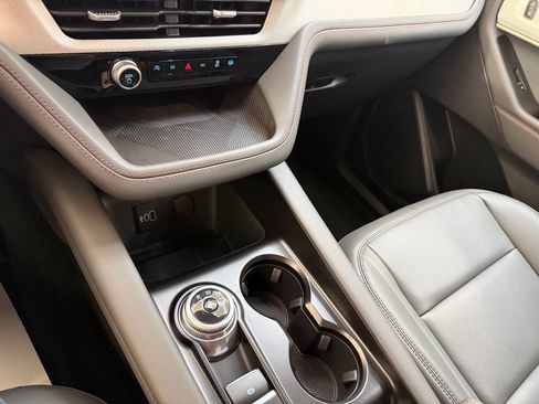 New 2026 Ford Explorer Active w/ Active Comfort Package RWD image 15
