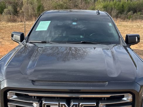 Used 2020 GMC Sierra 1500 AT4 w/ AT4 Premium Package image 18