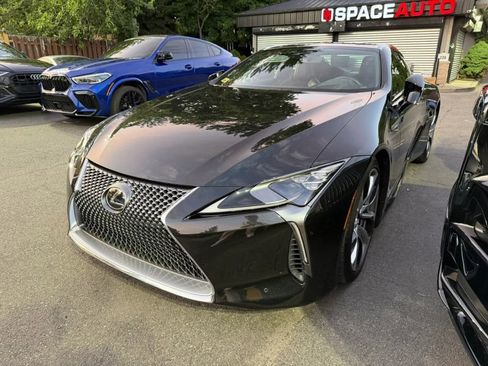 Used 2018 Lexus LC 500 Coupe w/ Performance Package RWD image 2