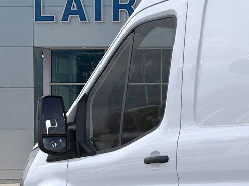 New 2026 Ford Transit 250 148 Medium Roof RWD image 20