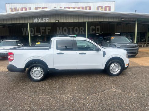 Used 2024 Ford Maverick XL image 5