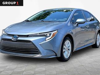 Used 2025 Toyota Corolla LE w/ LE Premium Package FWD video 1