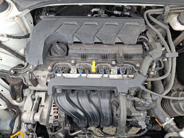 Certified 2024 Hyundai Venue SEL FWD image 27