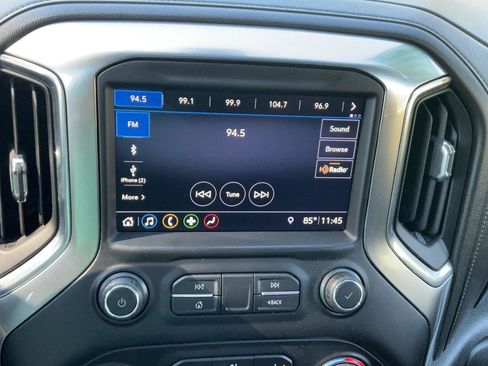 Used 2019 Chevrolet Silverado 1500 LTZ image 30