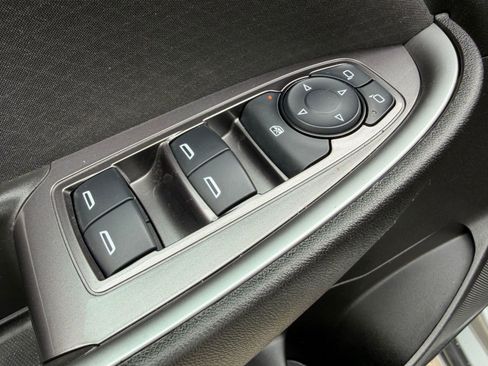Used 2023 Chevrolet Malibu RS FWD image 20