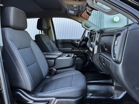 Used 2020 GMC Sierra 1500 Elevation w/ Elevation Value Package image 29