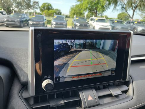 Used 2024 Toyota RAV4 LE FWD image 29
