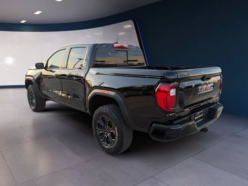 Used 2024 GMC Canyon Elevation w/ Elevation Premium Package RWD image 3