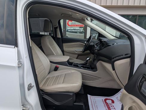 Used 2019 Ford Escape SEL AWD/4WD image 11