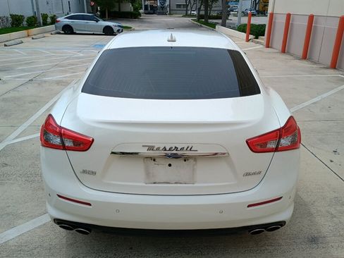 Used 2019 Maserati Ghibli S Q4 AWD/4WD image 5