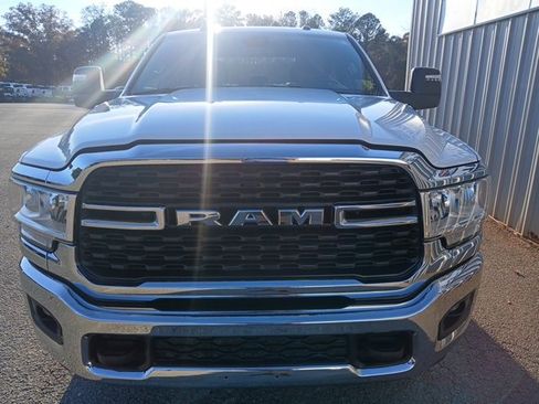 Used 2024 RAM 2500 Big Horn image 11
