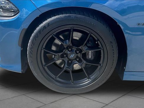 Used 2021 Dodge Charger R/T w/ Performance Handling Group RWD image 10