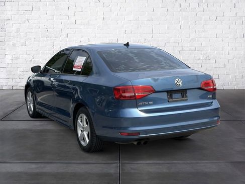 Used 2015 Volkswagen Jetta SE FWD image 5