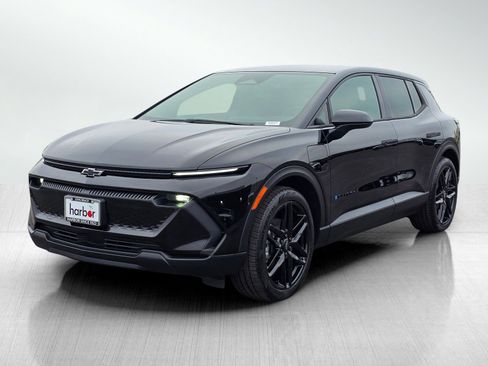 New 2026 Chevrolet Equinox EV LT w/ LPO, Blackout Package image 3