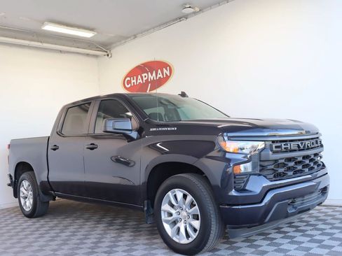Certified 2023 Chevrolet Silverado 1500 Custom RWD image 1