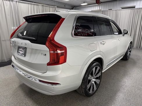 Used 2022 Volvo XC90 T6 Inscription w/ Advanced Package image 4