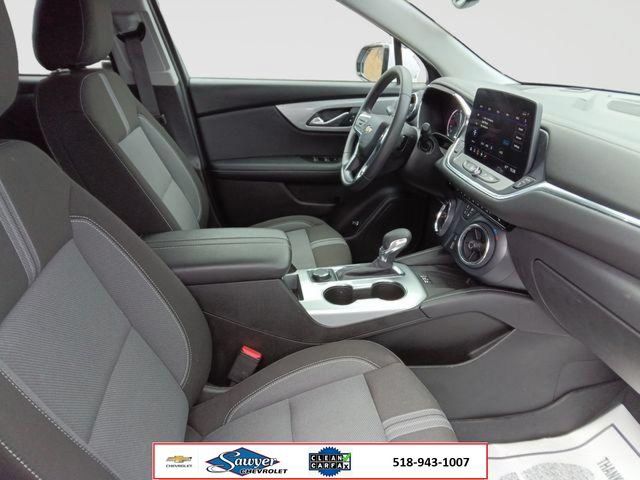 Used 2024 Chevrolet Blazer LT w/ Convenience Package AWD/4WD image 16