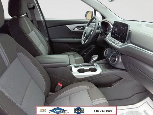 Used 2024 Chevrolet Blazer LT w/ Convenience Package AWD/4WD image 16