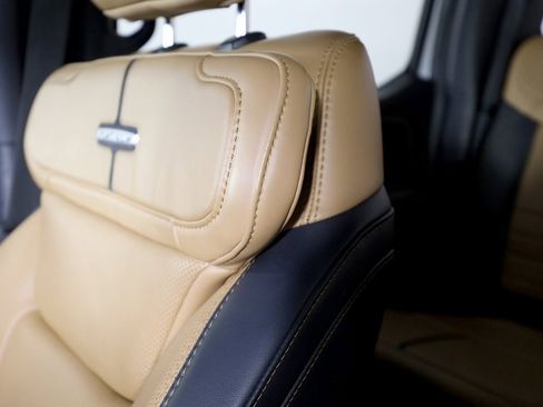 Used 2022 Ford F150 Platinum w/ Equipment Group 701A High image 40