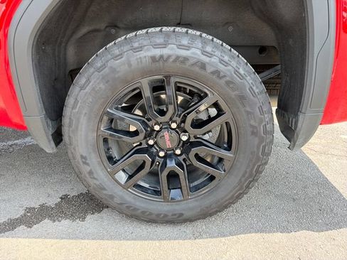 New 2026 GMC Sierra 1500 Elevation w/ X31 Off-Road Package AWD/4WD image 25