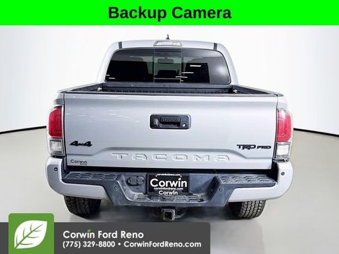 Used 2017 Toyota Tacoma TRD Pro AWD/4WD image 6