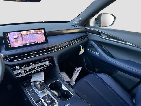 Used 2026 INFINITI QX60 Sport w/ Dark Cargo Package image 26