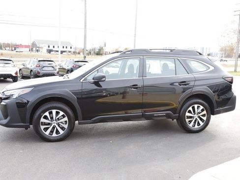 Certified 2025 Subaru Outback w/ Popular Package #1A image 8