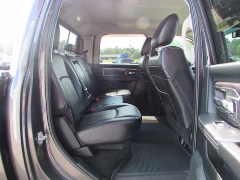 Used 2018 RAM 2500 Laramie w/ Sport Appearance Group image 12
