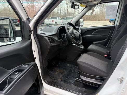 Used 2022 RAM ProMaster City Tradesman image 15