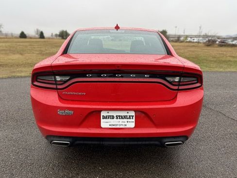 Certified 2023 Dodge Charger SXT image 5