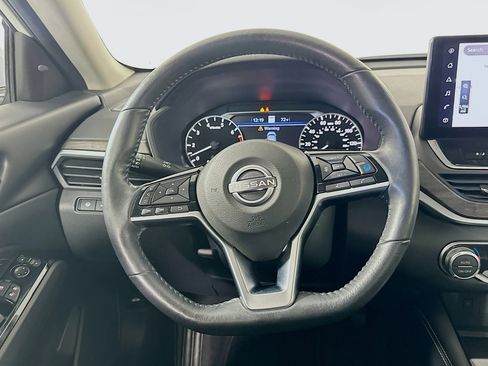 Used 2023 Nissan Altima 2.5 SL image 17