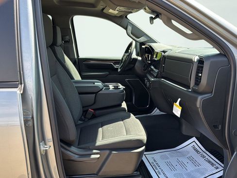 New 2026 Chevrolet Silverado 2500 LT w/ Convenience Package AWD/4WD image 22