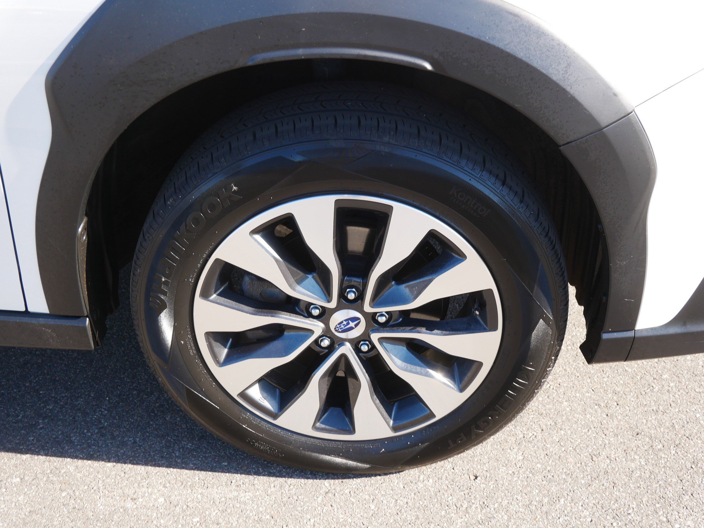 Used 2024 Subaru Outback Limited AWD/4WD image 15