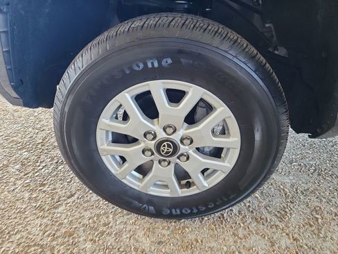 Used 2024 Toyota Tacoma SR5 image 19