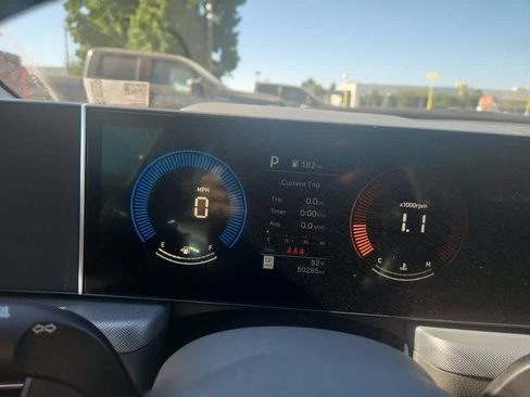 Used 2024 Hyundai Sonata SEL FWD image 19