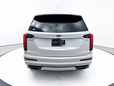 Used 2023 Cadillac XT6 Premium Luxury image 19
