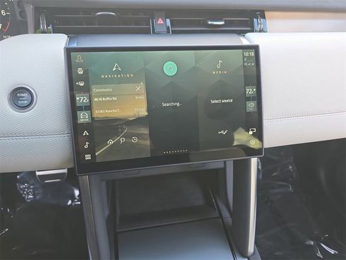 Certified 2025 Land Rover Discovery Sport Dynamic SE image 20