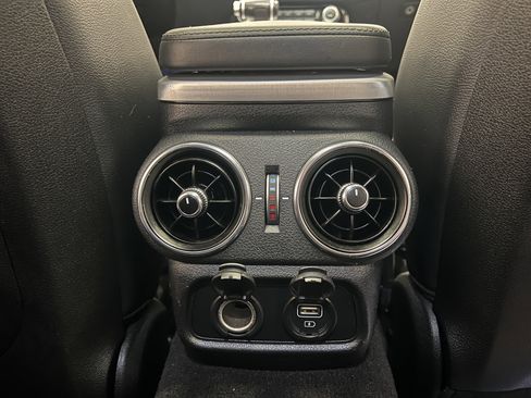 Used 2020 Kia Stinger GT1 image 22