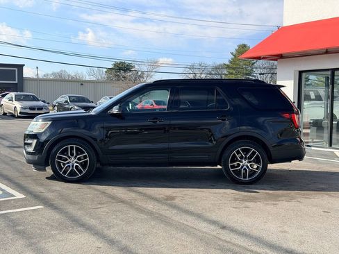 Used 2016 Ford Explorer Sport image 3